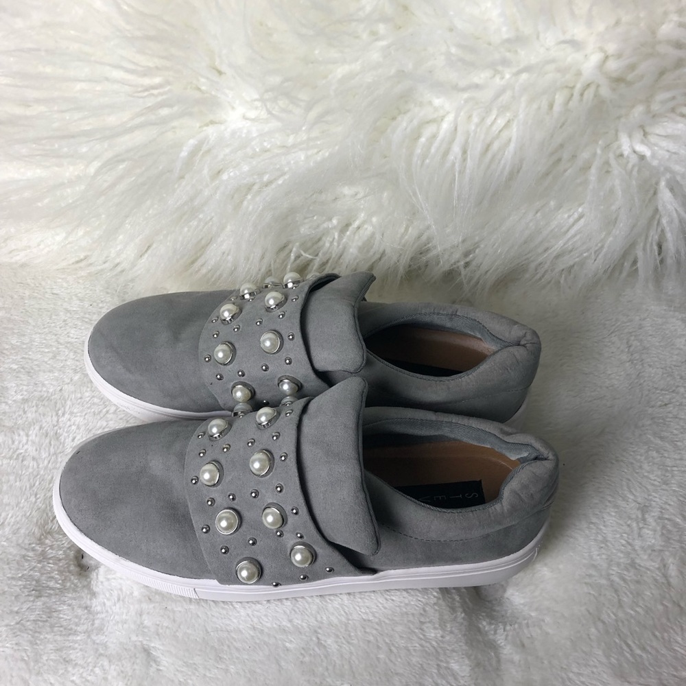 Steven by Steve Madden pearl sneaker